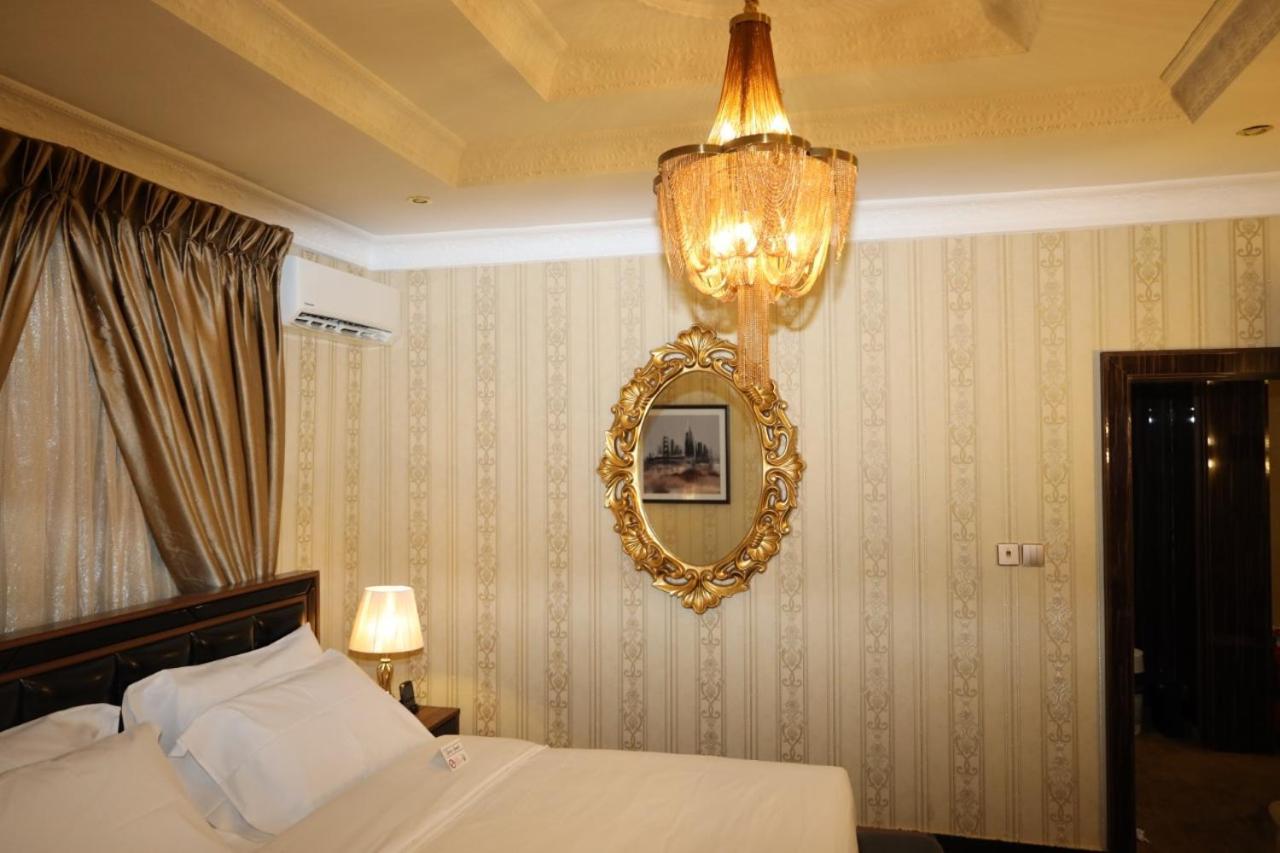 No.1 Hotel Абуджа Экстерьер фото