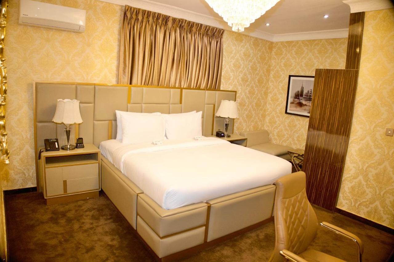 No.1 Hotel Абуджа Экстерьер фото